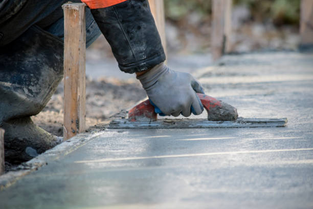 Best Concrete Pool Decks in Minorca, LA